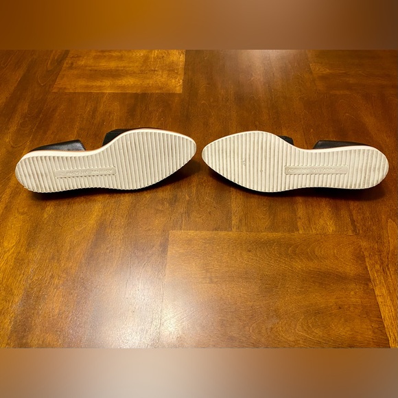 Women’s Adrienne Vittadini Latka Black Leather Flats Size 7.5 - Picture 7 of 12